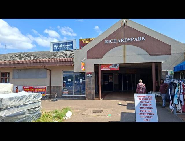 RETAIL FOR SALE IN RICHARDS BAY CENTRAL